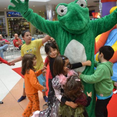 Mascote O Sapo3